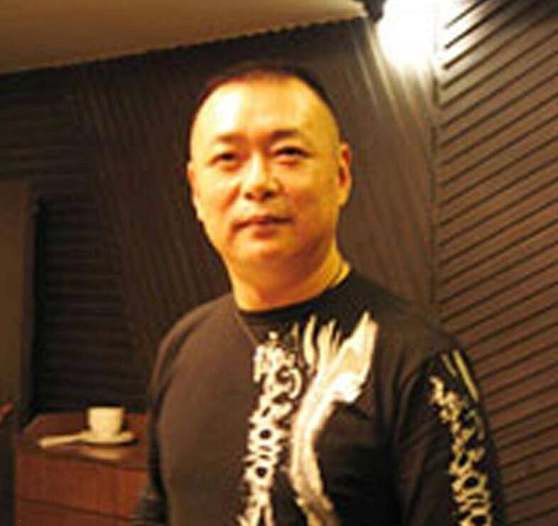 因流氓罪被判4年,“铁窗”王子迟志强是真流氓还是“坏人”?