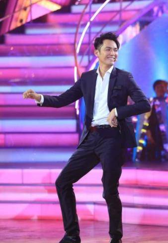 钟汉良为什么叫小太阳(为什么叫钟汉良小太阳)