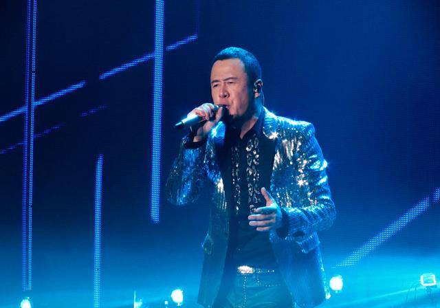 杨坤向刘德华道歉(杨坤现场被叫刘德华)