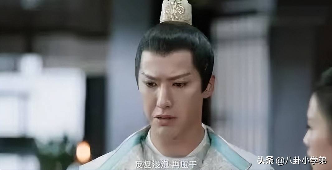 古装圆脸女星(大马脸男演员)