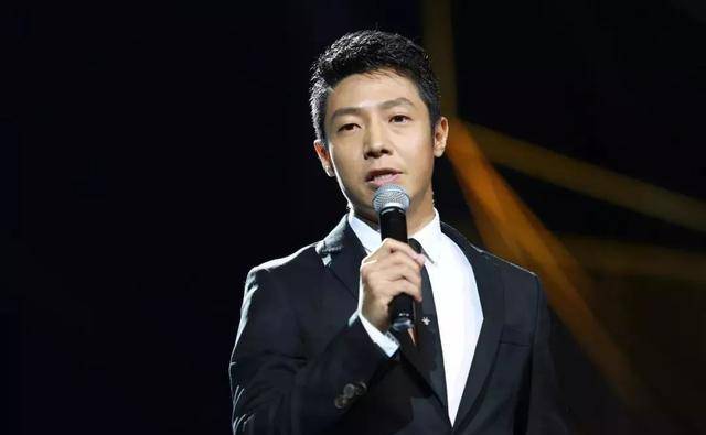 程锦江撒贝宁男主:不好意思,你这么拼命夸他他会在意吗?