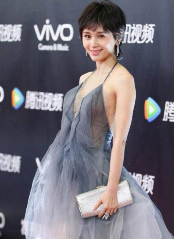 王子文的真实体重(王子文身材绝了)