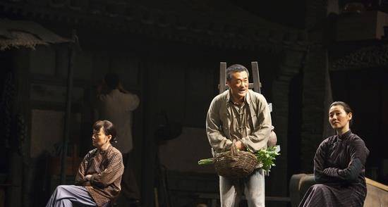 低调24年后,宋丹丹的第三任丈夫被曝光,意外揭露了大家都不敢说的真相。