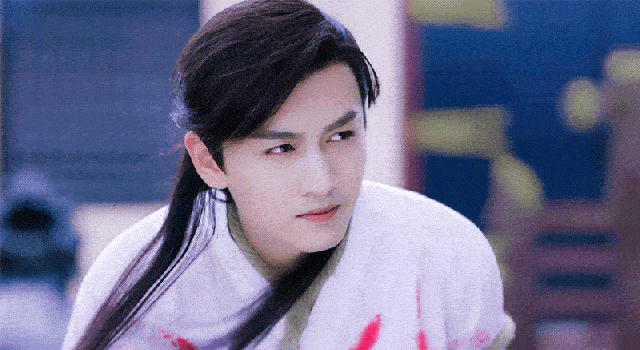 古装圆脸女星(大马脸男演员)