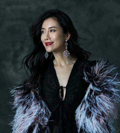 和韩雪长得挺像的女演员(与韩雪撞脸的女演员)