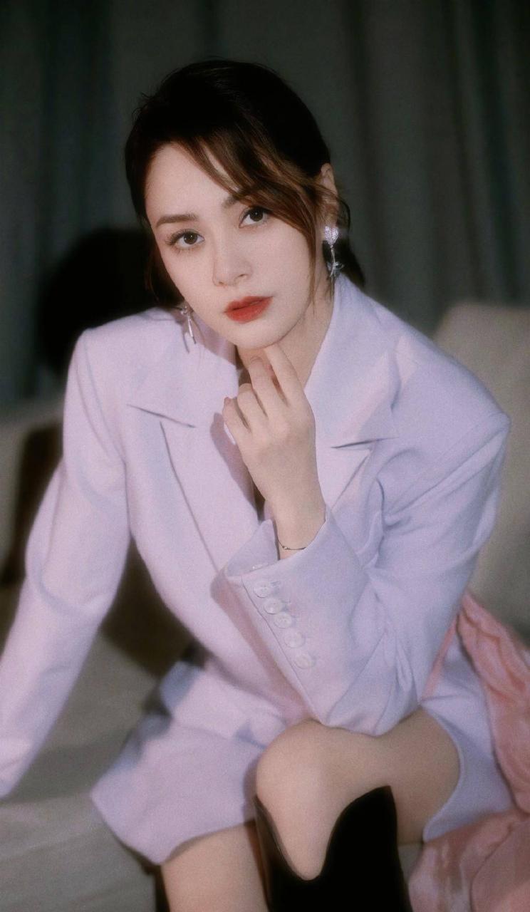 阿娇参加乘风破浪瘦了20斤上热搜,网友在线求的瘦身秘笈来了(闃垮▏鐦﹁韩鎴愬姛)