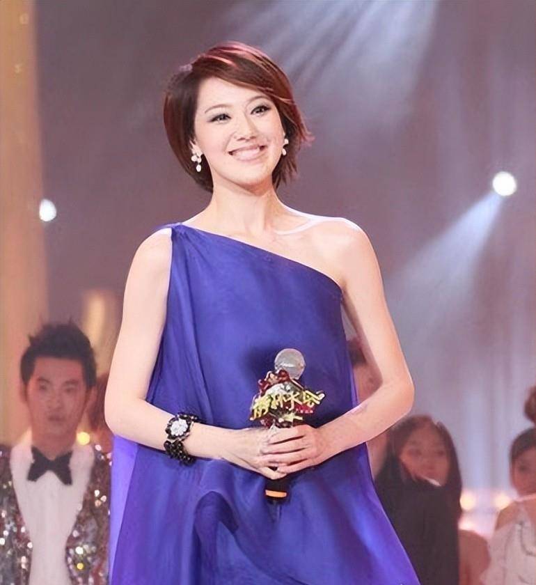 主持人王冠结婚了吗丈夫是谁(王冠李咏主持过的节目)