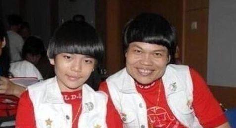 他是最丑的演员,妻子一夜之间损失上亿身家,儿子长发浓妆夸张。