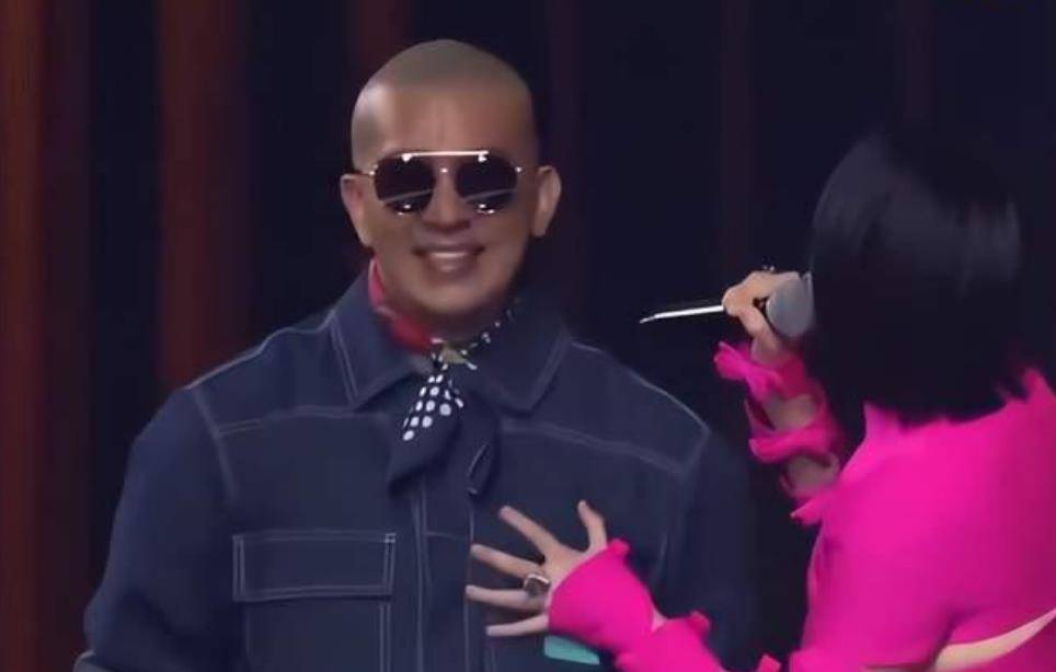 为什么要参加金曲奖?弓的回答太标准了。难怪妈妈的态度会变。