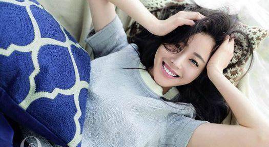 刘浩然真名叫刘源,刘亦菲以前叫安峰,Crystal原名土里土气,很配张馨!