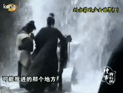 《美女暴击》刘亦菲:身价过亿,一件棉袄穿了十年,现在国籍有争议。