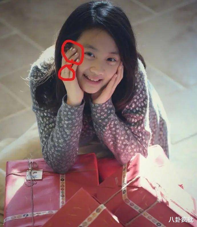 黄磊用心良苦!黄多多秀英文联健身,过度营销被吐槽!