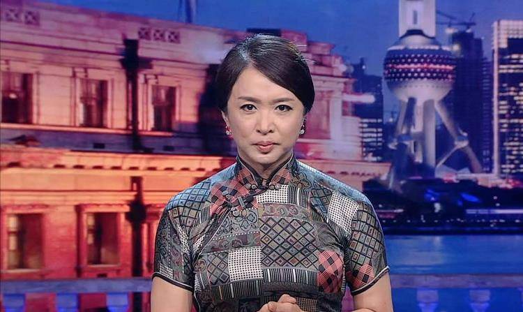 时隔四年，《金星秀》回归！54岁时，偶然遇见维纳斯帕里斯，与丈夫相依为命。