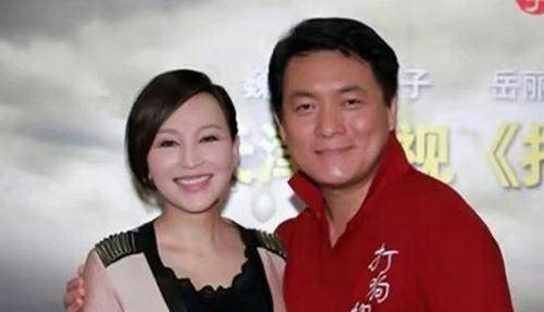 20岁成名与丈夫裸婚被抛弃(19岁一举成名拍戏途中和丈夫裸婚)