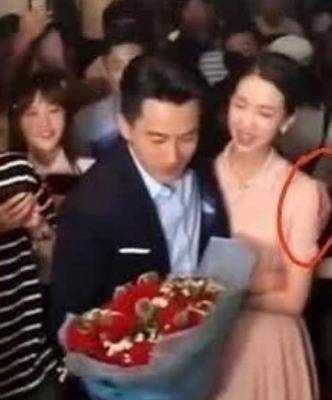 刘恺威的新恋情曝光!看到新女友的美貌后,网友:杨幂会生气。