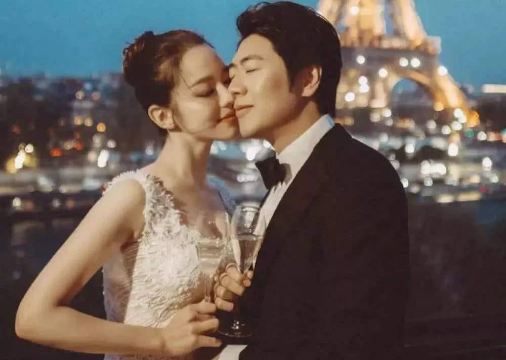 103010相恋4年，蔡少芬逼张晋结婚，要么结婚，要么分手。