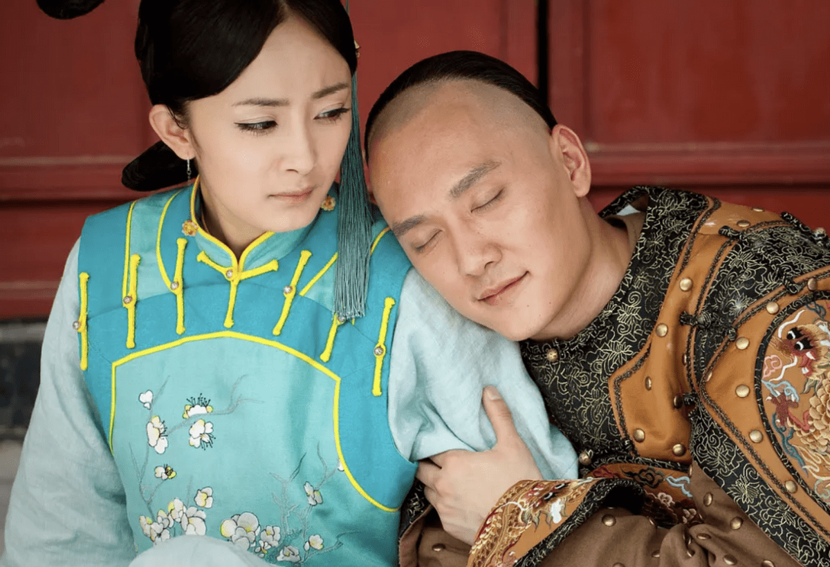 八年后，我撞见了他们过期的糖果。杨幂：满眼都是你为什么不珍惜？