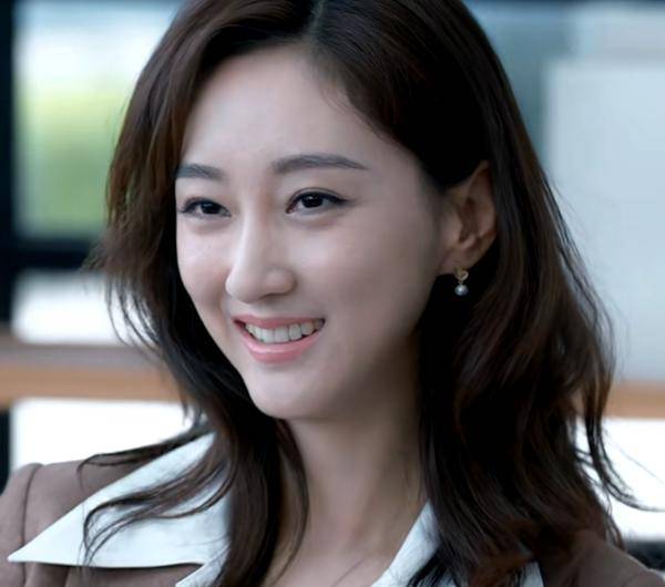 演员张宇菲年龄(演员张宇菲个人资料)