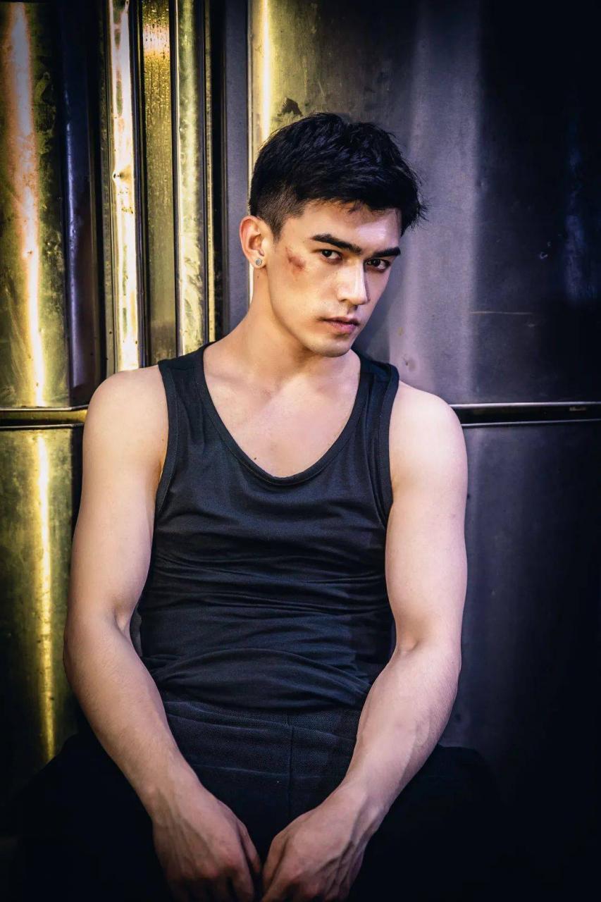 长歌行谁喜欢隼(长歌行隼对长歌的感情)