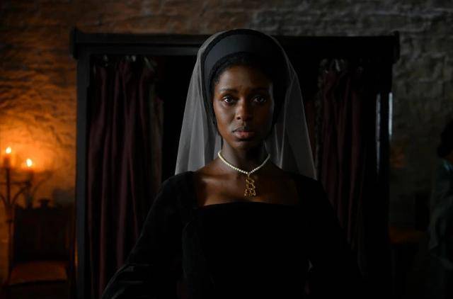 英王室哈里梅根新动态(哈里梅根爆王室猛料)