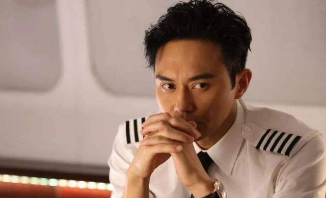 张智霖结婚照(张智霖结婚几年了)