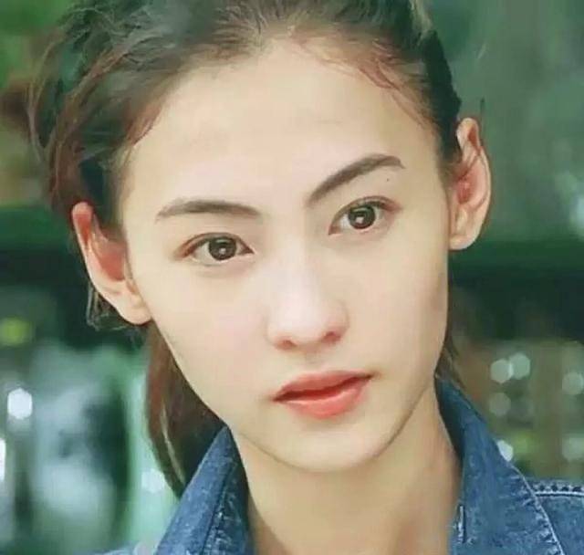 现在的王菲和张柏芝是怎么样了(张柏芝采访提问王菲)