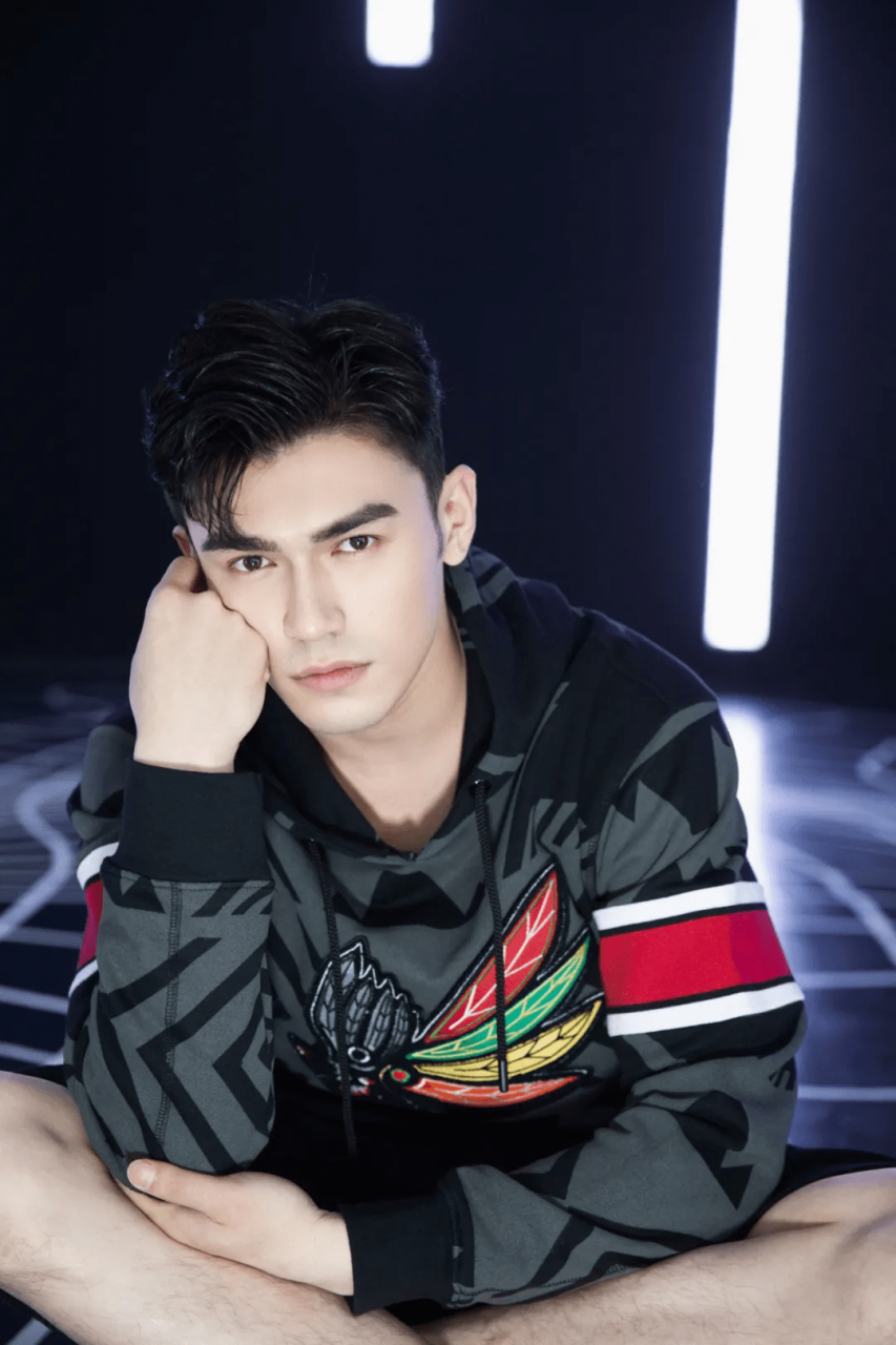 长歌行谁喜欢隼(长歌行隼对长歌的感情)