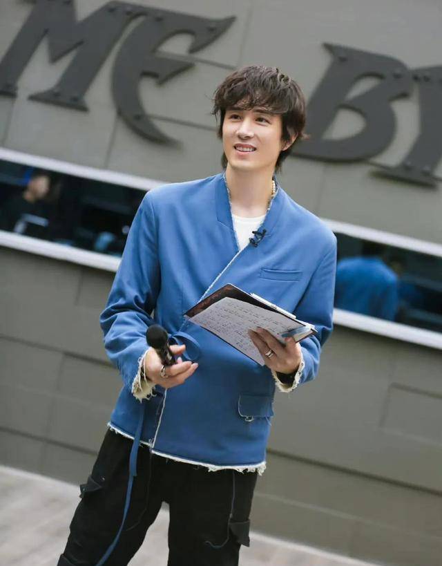 李承铉是全职爸爸(李承铉做了几年奶爸)