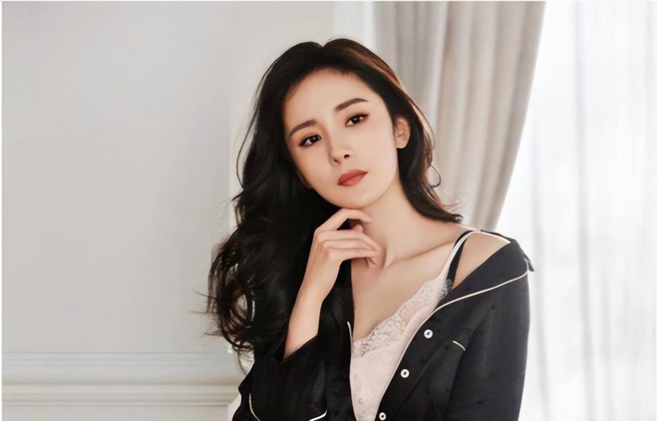 刘恺威和杨幂为什么离婚(再仔细想想, 杨幂和刘恺威怎么可能会离婚)