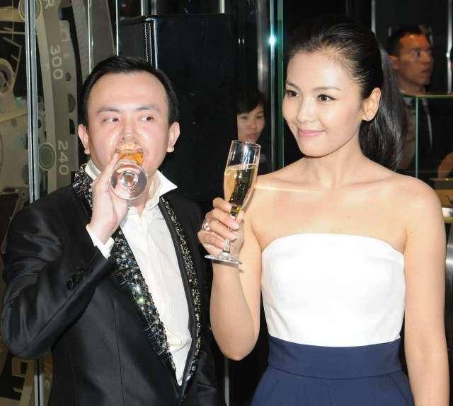 刘涛的豪门之路并不容易。十年时间，他帮老公还清了债务，养育了4亿孩子。凯利总统的脾气没有变。