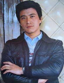 人气已经超过唐国强的周里京是如何从一夜走红变成“被万人唾弃”的?