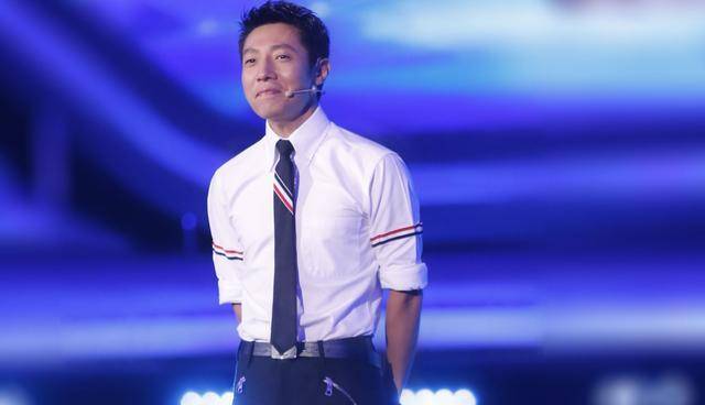 程锦江撒贝宁男主:不好意思,你这么拼命夸他他会在意吗?