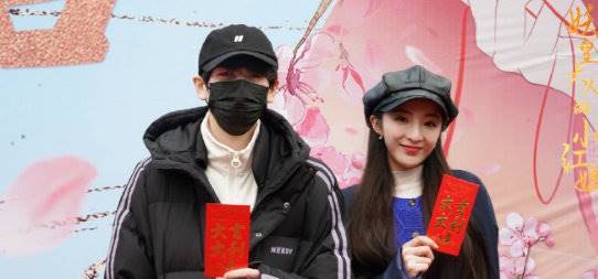 胡春阳在采访中承认了自己的恋情。如果他想要舞台,他会努力工作。爱豆不努力的话出路在哪里?