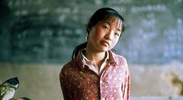 张艺谋很快赢得了五人的人气，前四位都在一线，但她已经退出了娱乐圈。