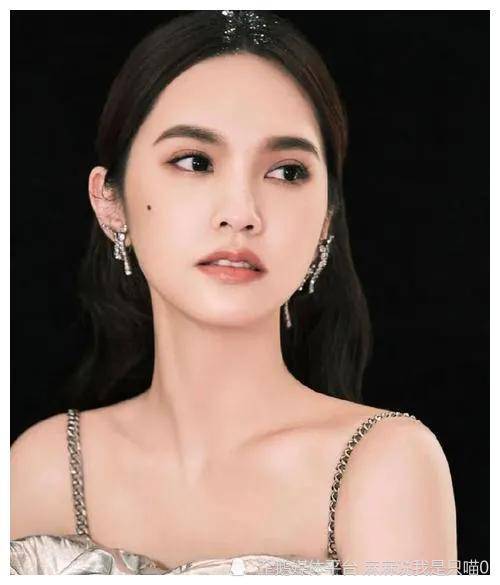 为什么杨丞琳和李荣浩的感情这么低调?(杨丞琳和李荣浩是真爱吗)