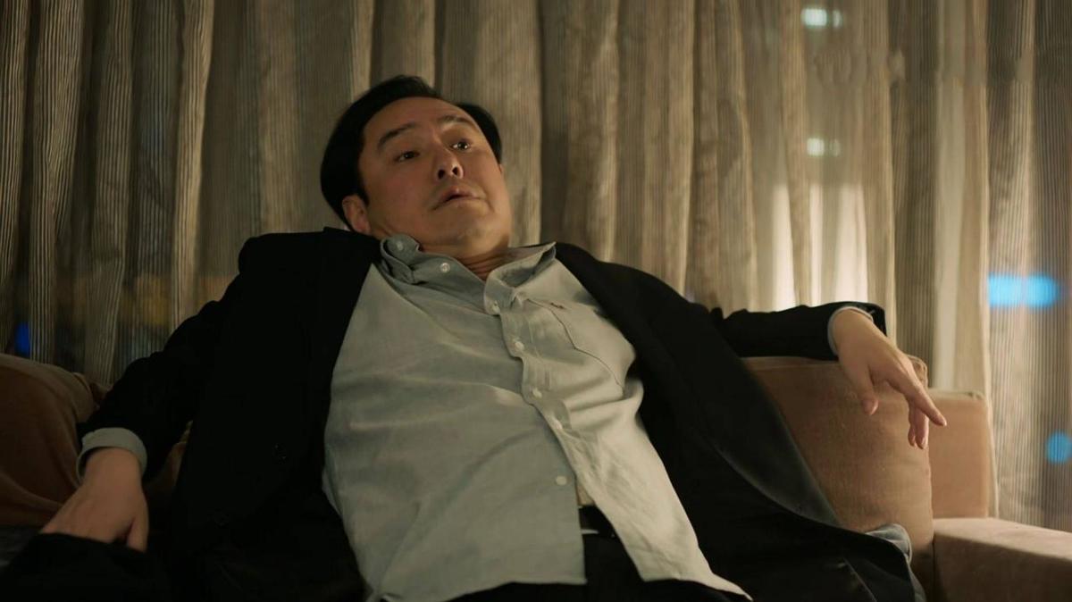 003010何幸运的经历了结婚的耻辱,面对职场骚扰,她留了手。