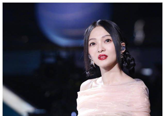 杨迪哪个综艺比较搞笑(杨迪综艺节目被说丑)