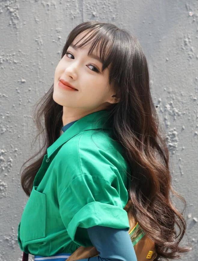 程潇卸妆后的真正样子(程潇近期颜值)