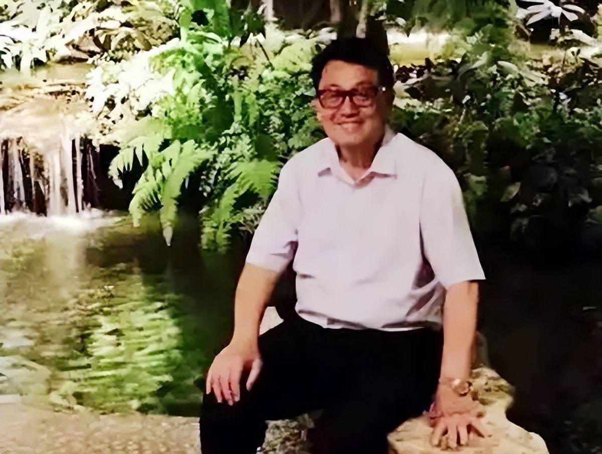 “阿诗玛”杨丽坤去世22年了，唐凤楼还是忘不了。连公司都是她的名字。