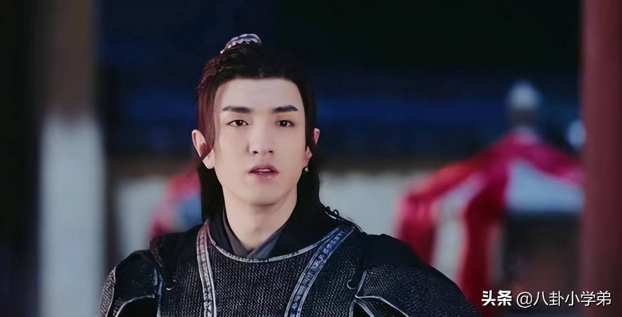 古装圆脸女星(大马脸男演员)