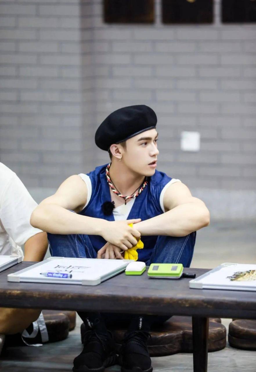 长歌行谁喜欢隼(长歌行隼对长歌的感情)