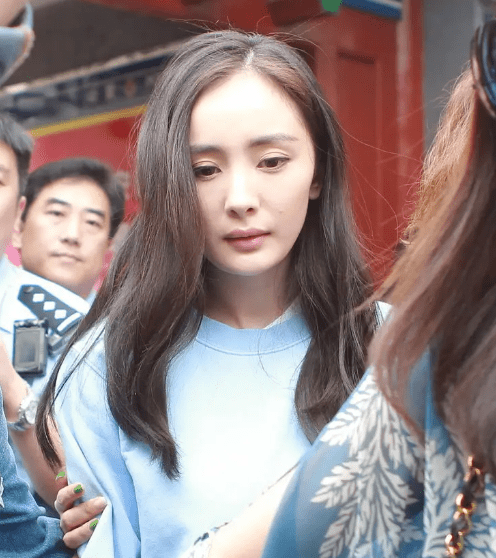 八年后,我撞见了他们过期的糖果。杨幂:满眼都是你为什么不珍惜?