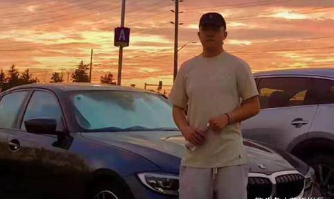 主持人吴晓蕾最近被曝光，在医院脸色苍白。一家老牌上市公司住在一栋豪宅里。