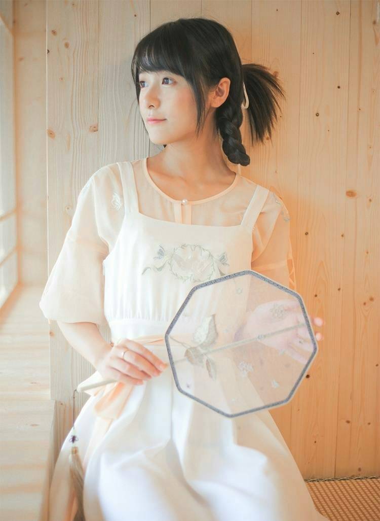 徐娇获奖感谢周星驰(徐娇现在还是周星驰旗下的艺人吗)