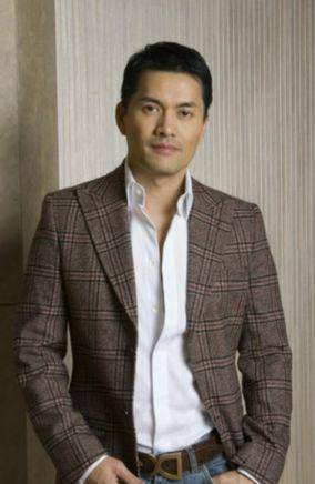 黎明现任女友(黎明与助理结婚)