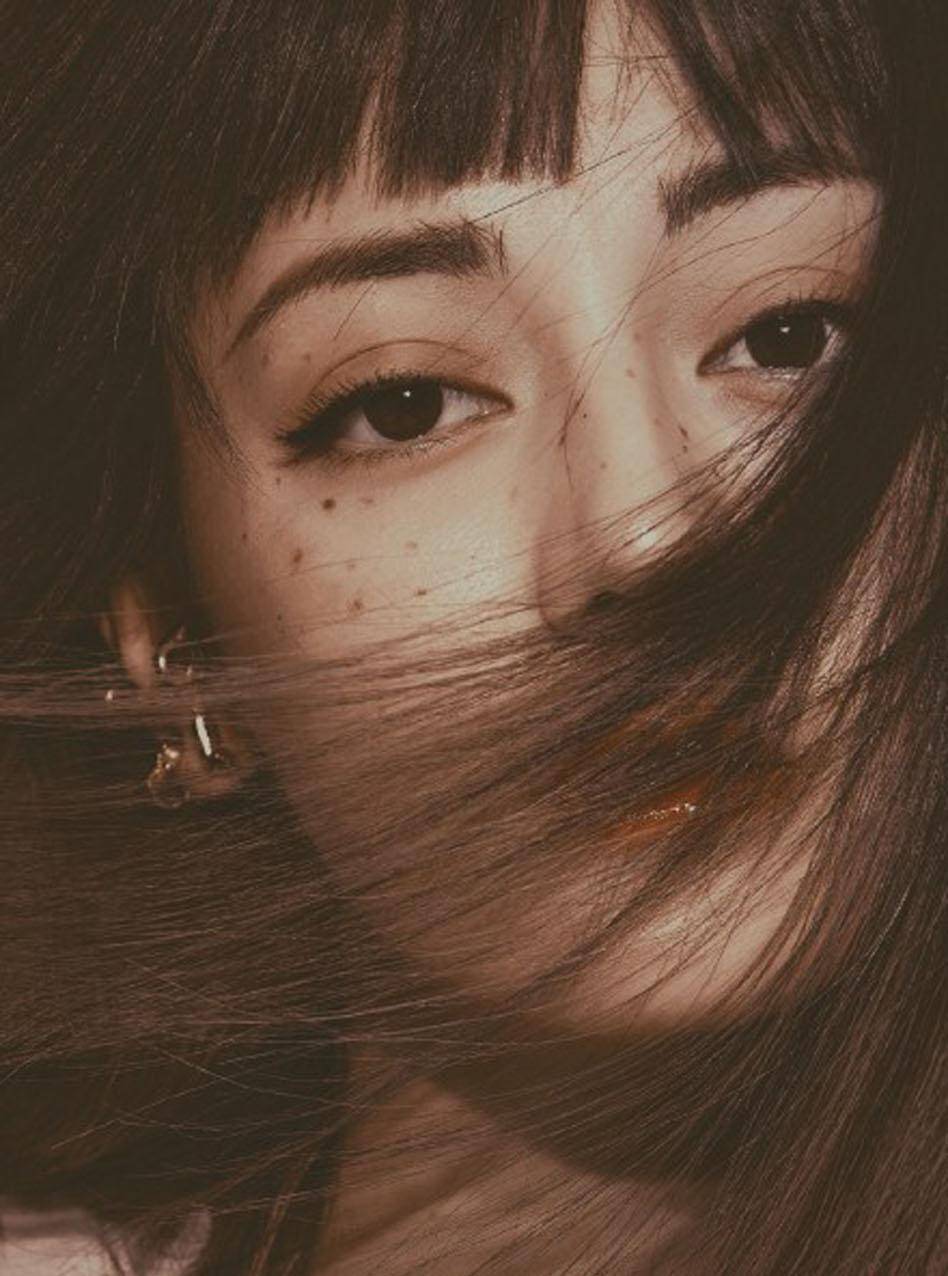 不要再抱怨迪丽热巴的面值崩溃了!她各种造型的刘海分分钟让你哭。