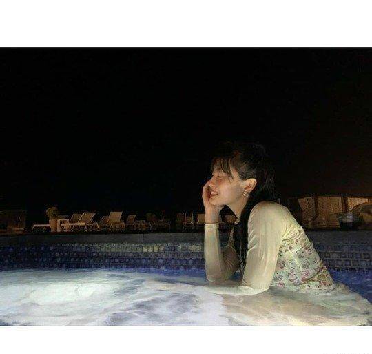 金希澈带的女团(金希澈和momo什么时候公开的)