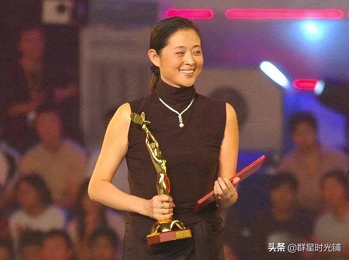 杨亚洲与倪萍生活照片(杨亚洲与倪萍哪一年结婚)