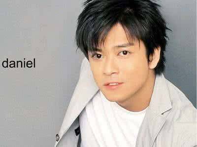 他是外界看好的四大天王接班人,却被向华强的妻子给毁了。