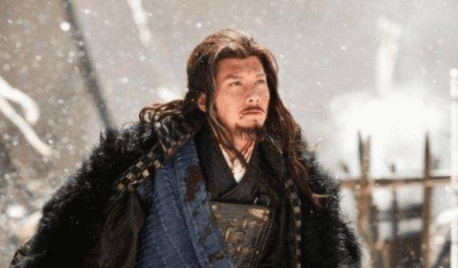 46岁时被陈思诚拉去救场,没想到却红了。他的《项羽》赢得了许多赞誉。